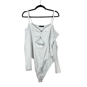 Fashion to Figure White Cold Shoulder Long Sleeve Bodysuit size 2X